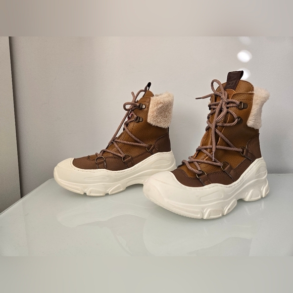 Pajar New!! Leather and Fur Waterproof Brown and White Winter Boots. Size 7-7.5 - Picture 6 of 15